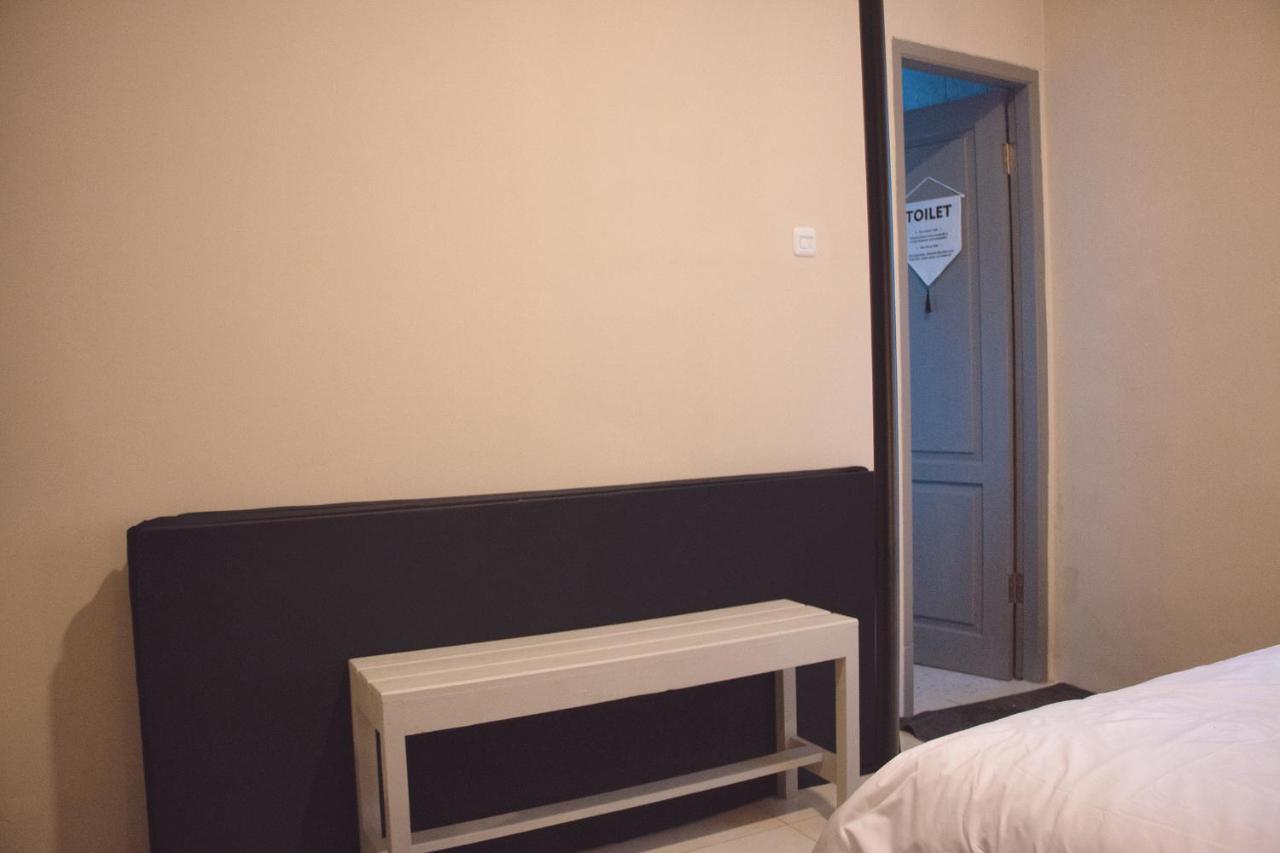Jeje By The 100 Villa Bogor
