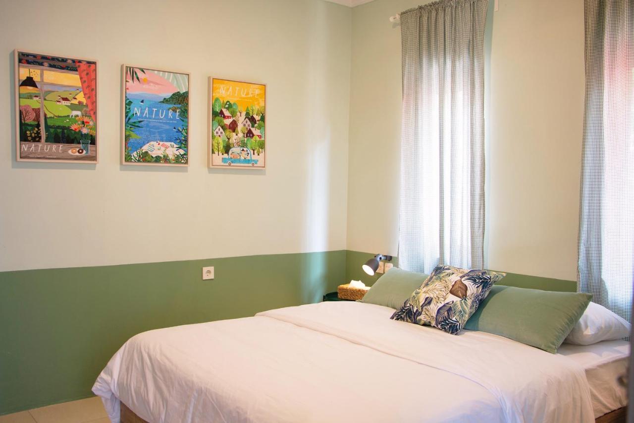 Jeje By The 100 Villa Bogor